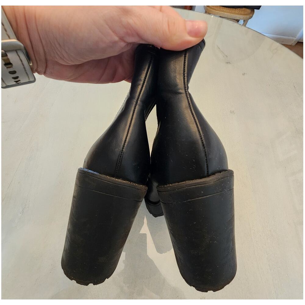 Divided H & M Women's Black Pull On Chunky Heel Ankle Booties SZ 9.5 - Picture 6 of 8